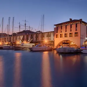 Nh Collection Marina Genova